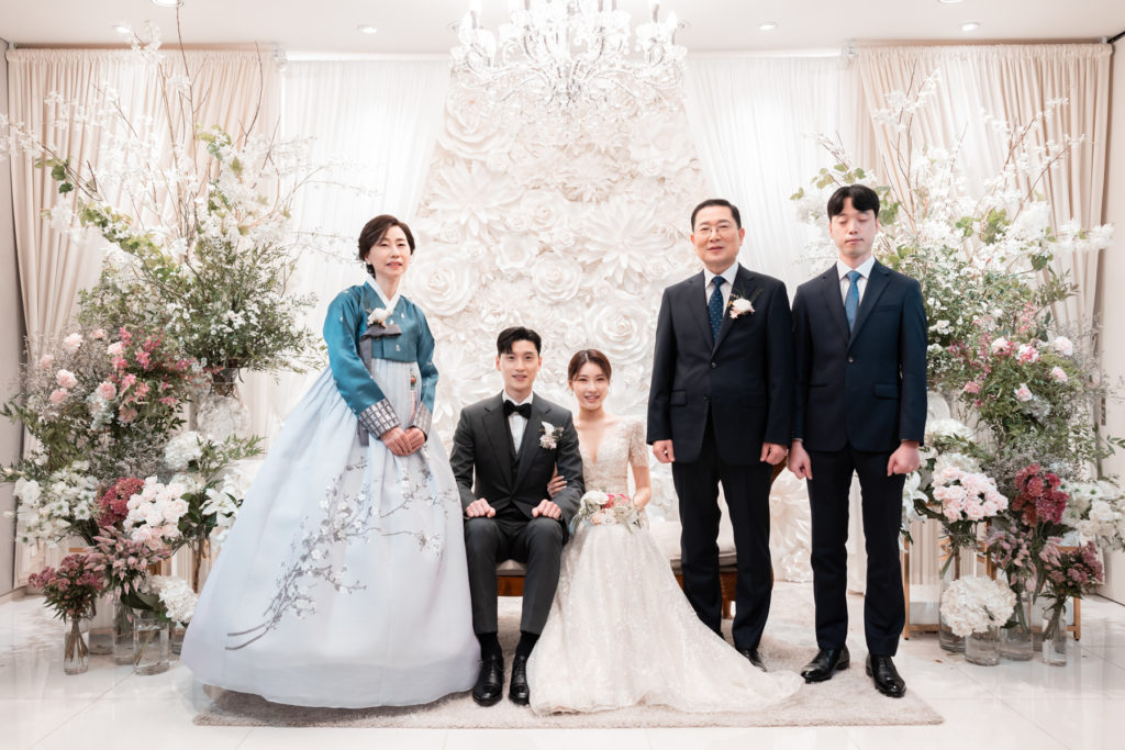 신부대기실 기념촬영